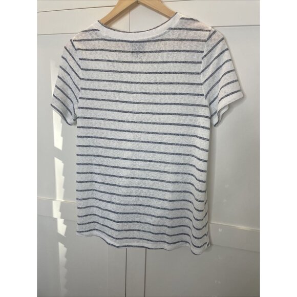 Bobeau Women’s top Size: Large Blue & White Stripes - Picture 8 of 10